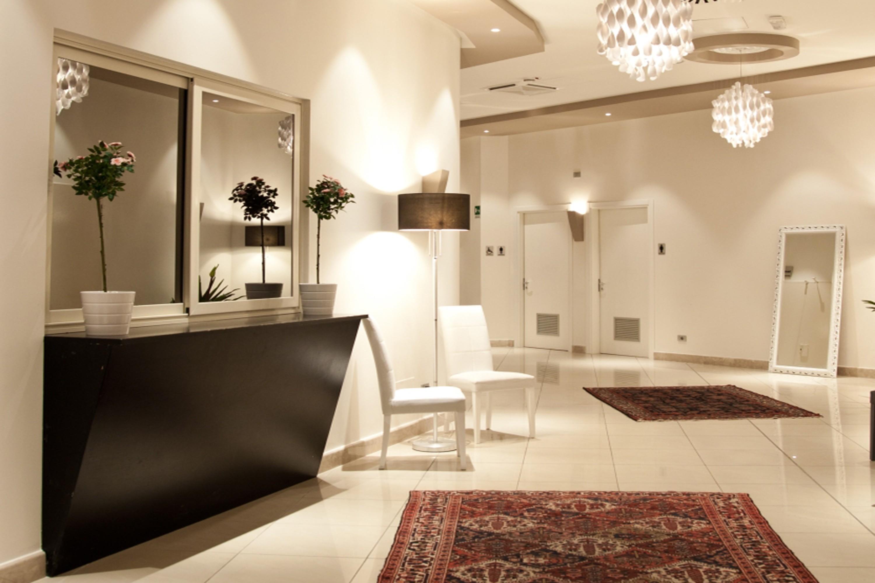 Plaza Hotel 4*